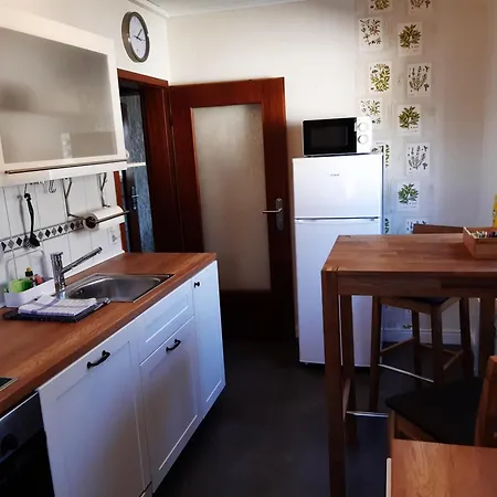 Neu! Moderne Ferienwohnung *